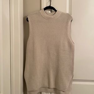 Sweater Vest - NEW
